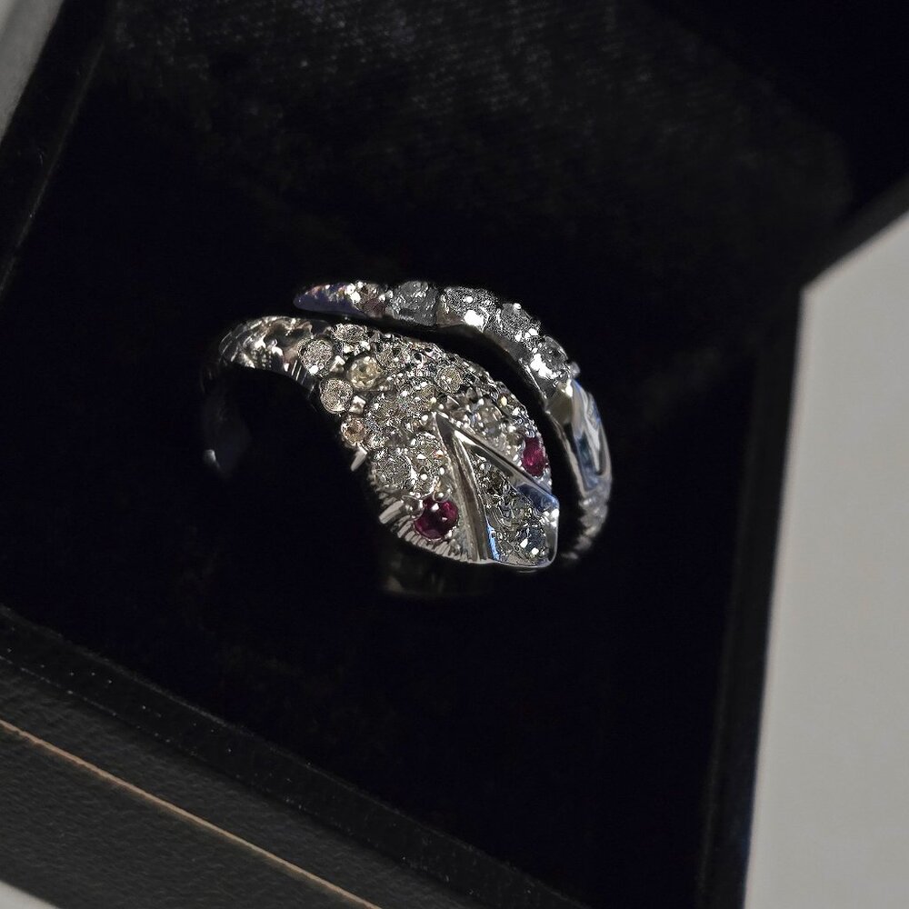 GOLD White GOLD DIAMONDS RUBY  🎆HOST PICK ❤🎆Re-Sizeable Serpentine